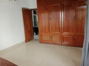 Looking good unfurnished 3 bedroom apartment rent in Gulshan north side