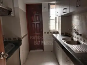 Looking good unfurnished 3 bedroom apartment rent in Gulshan north side