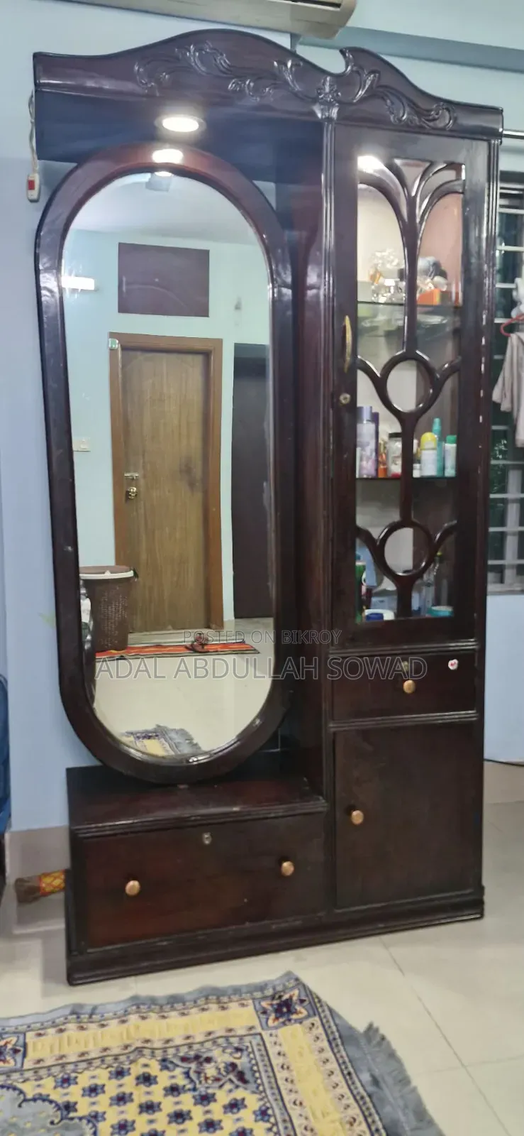 Teak Wood Showcase Almirah