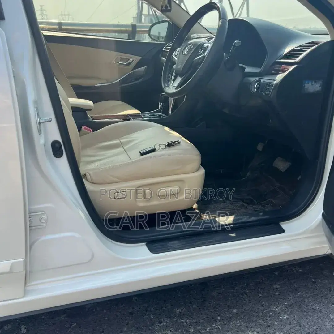 Toyota Premio Fex Package 2016
