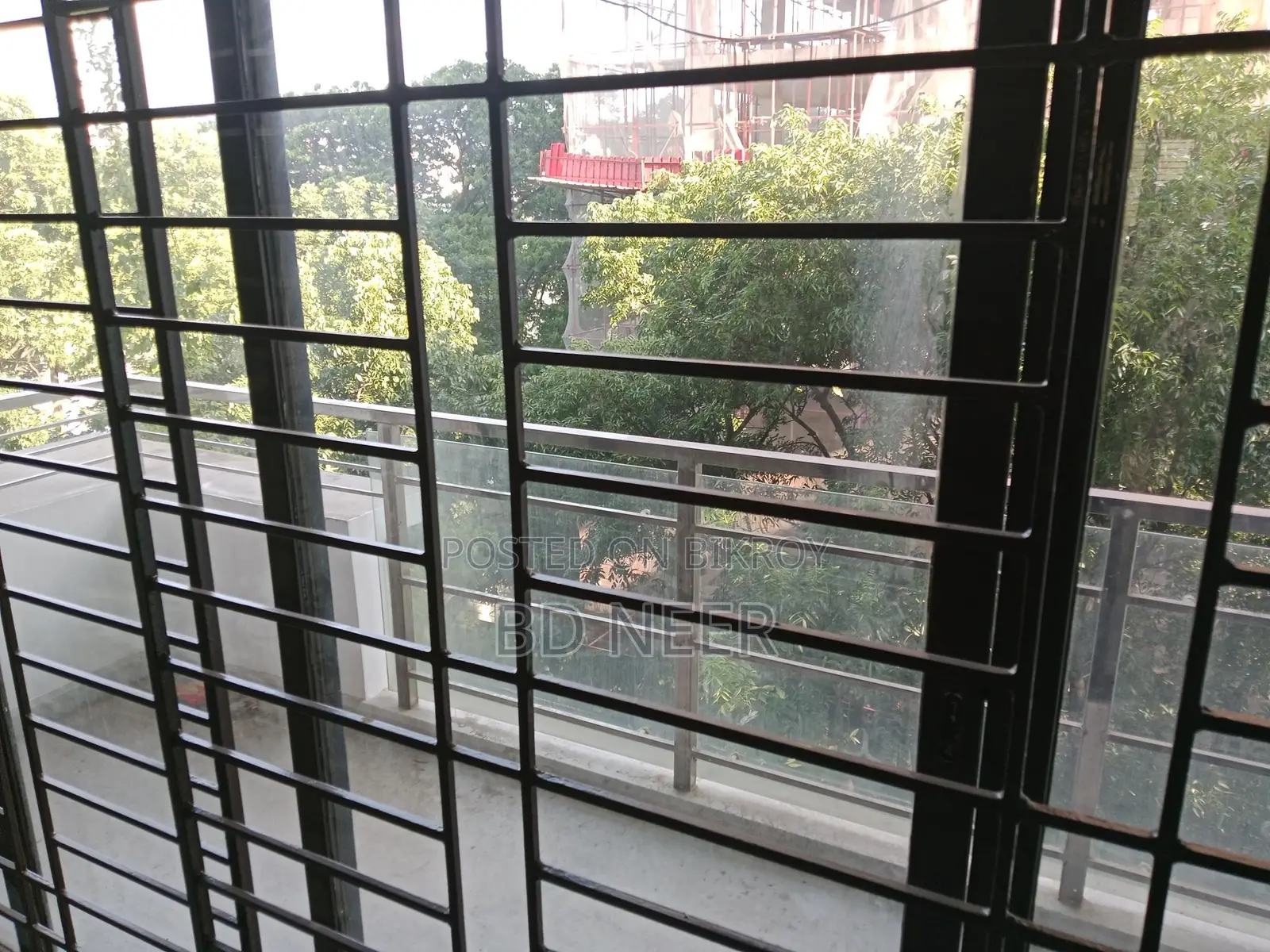 Gym& pool 4500 sft 4 Bed room apt rent in Gulshan