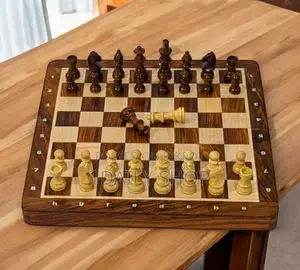 কাঠের দাবা বোর্ড বিক্রয় হবে