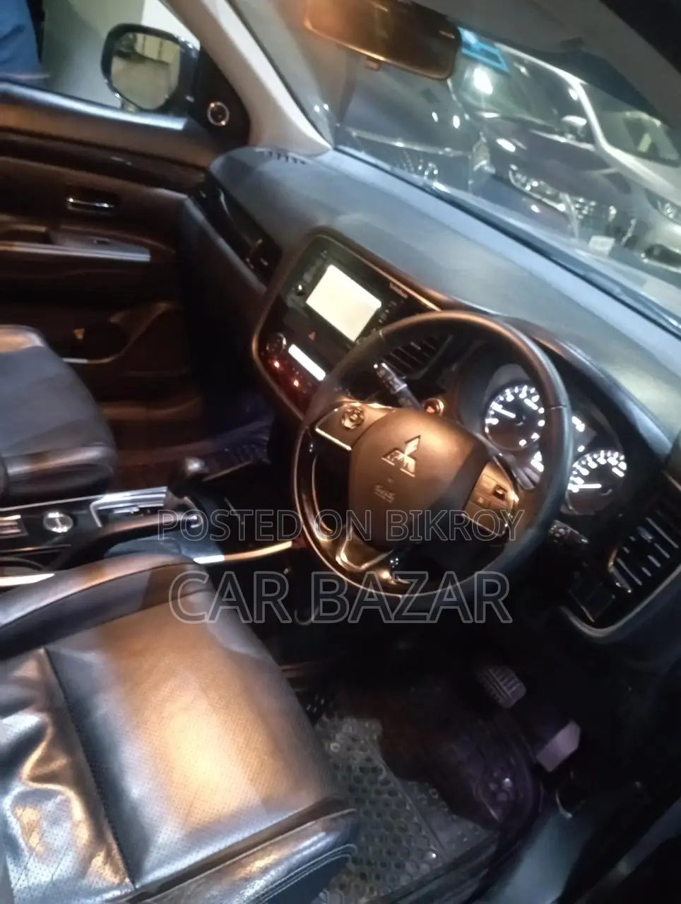 Mitsubishi Outlander Sunroof 7Seater 4Wd 2017