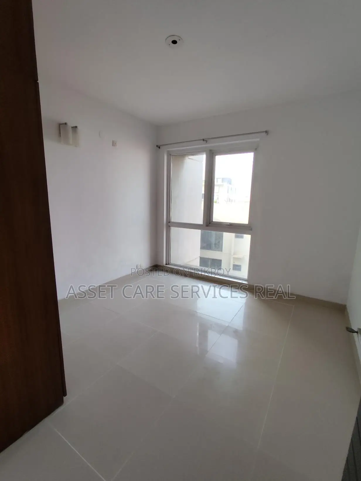 Baridhara Diplomatic Zone (4000-Sqft) Exclusive Office Space Rent