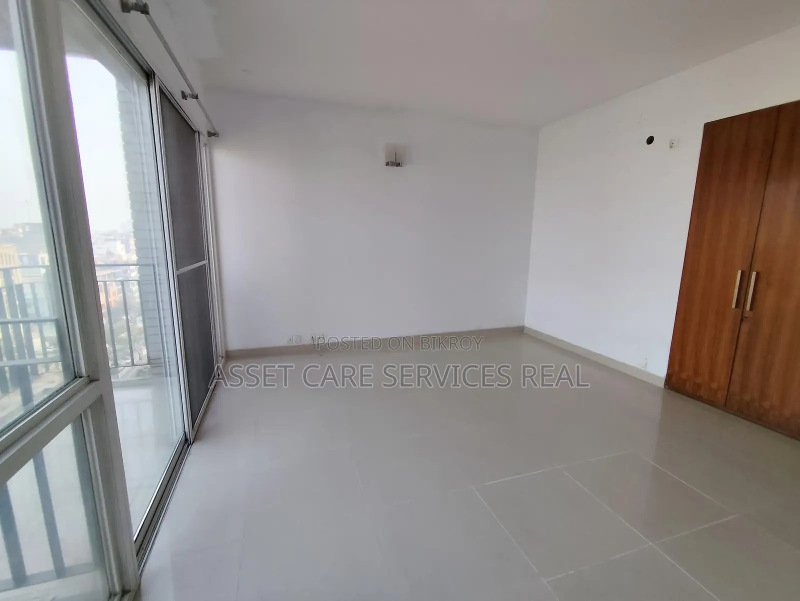 Baridhara Diplomatic Zone (4000-Sqft) Exclusive Office Space Rent