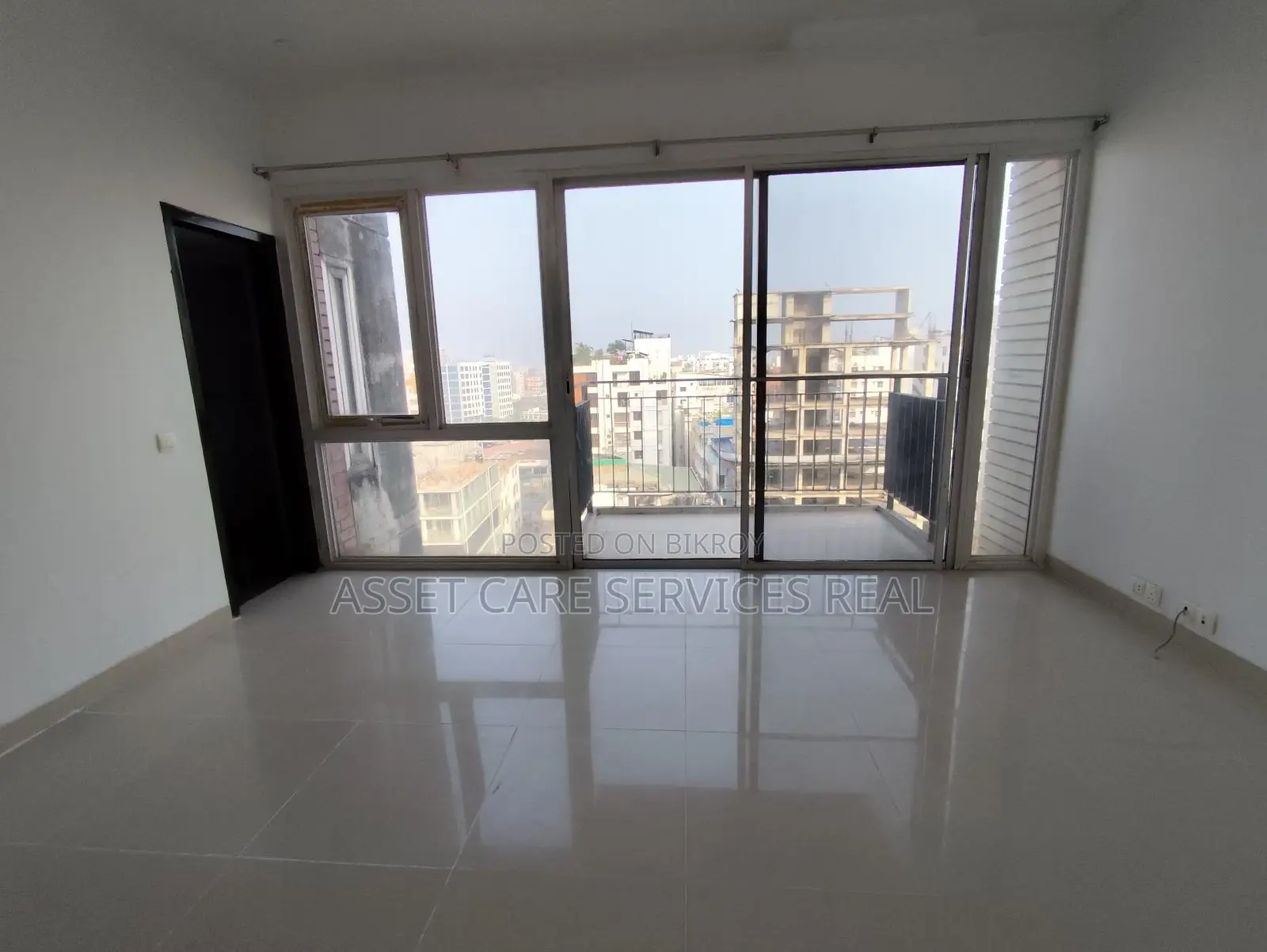 Baridhara Diplomatic Zone (4000-Sqft) Exclusive Office Space Rent