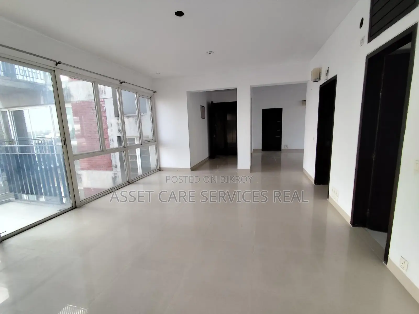 Baridhara Diplomatic Zone (4000-Sqft) Exclusive Office Space Rent