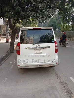 Toyota Noah Noah(X SMART) 2012