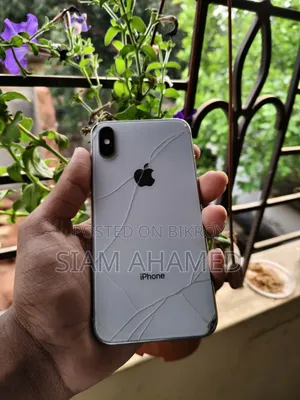 Apple iPhone X 64 GB White