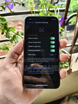 Apple iPhone X 64 GB White