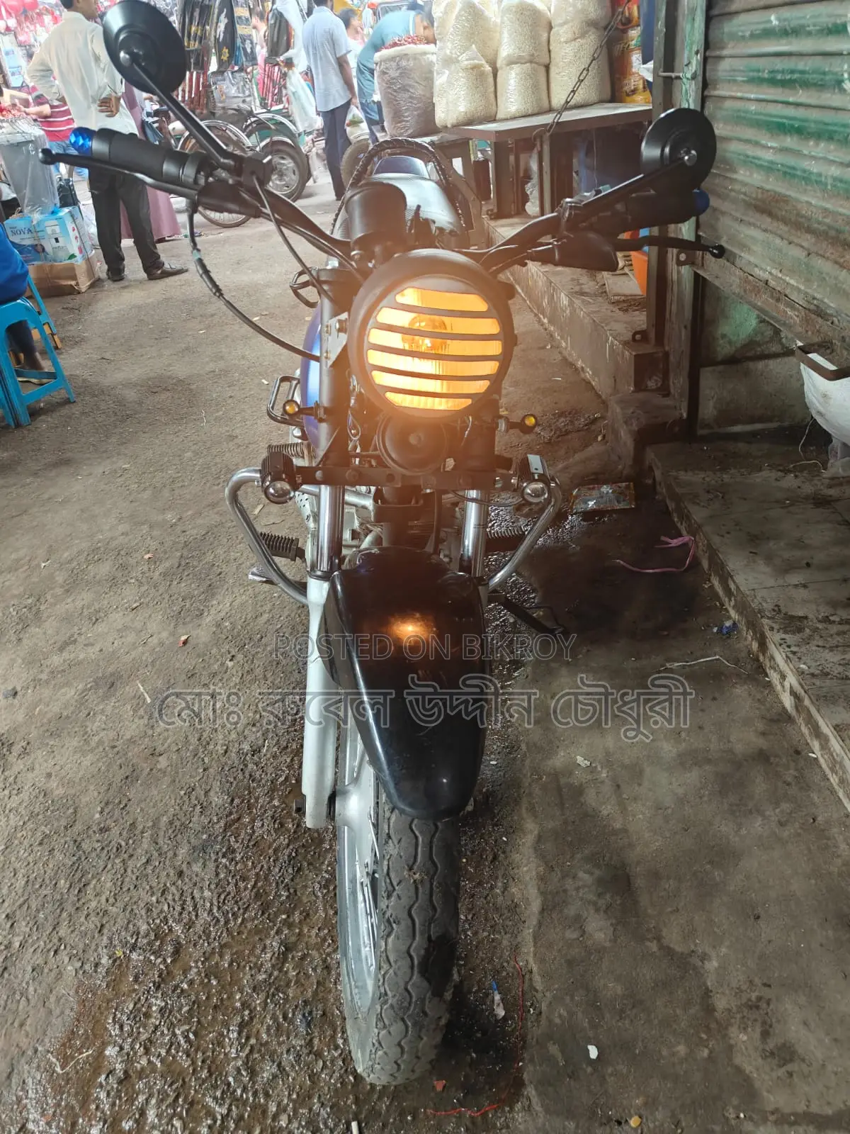 TVS Victor . 2004