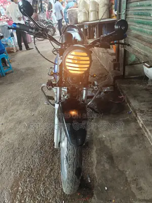 TVS Victor . 2004