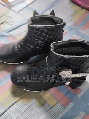 Kids' Shoes