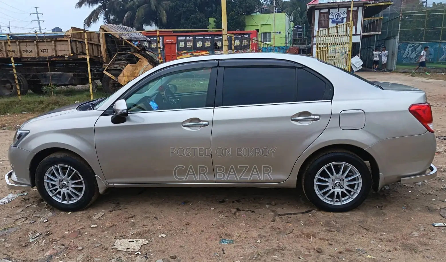 Toyota Axio LUXEL G PUSH 2013