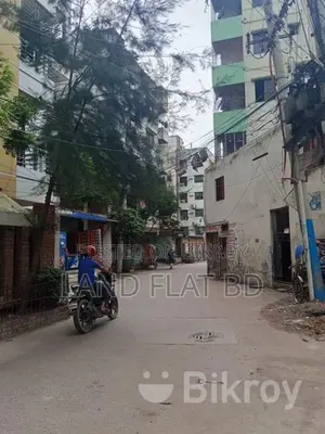 Nobodoy Housing @ New Flat For Sale 2100 Sft Road Side