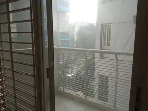 Very well 2900 sft 3 Bed room apt rent in Gulshan