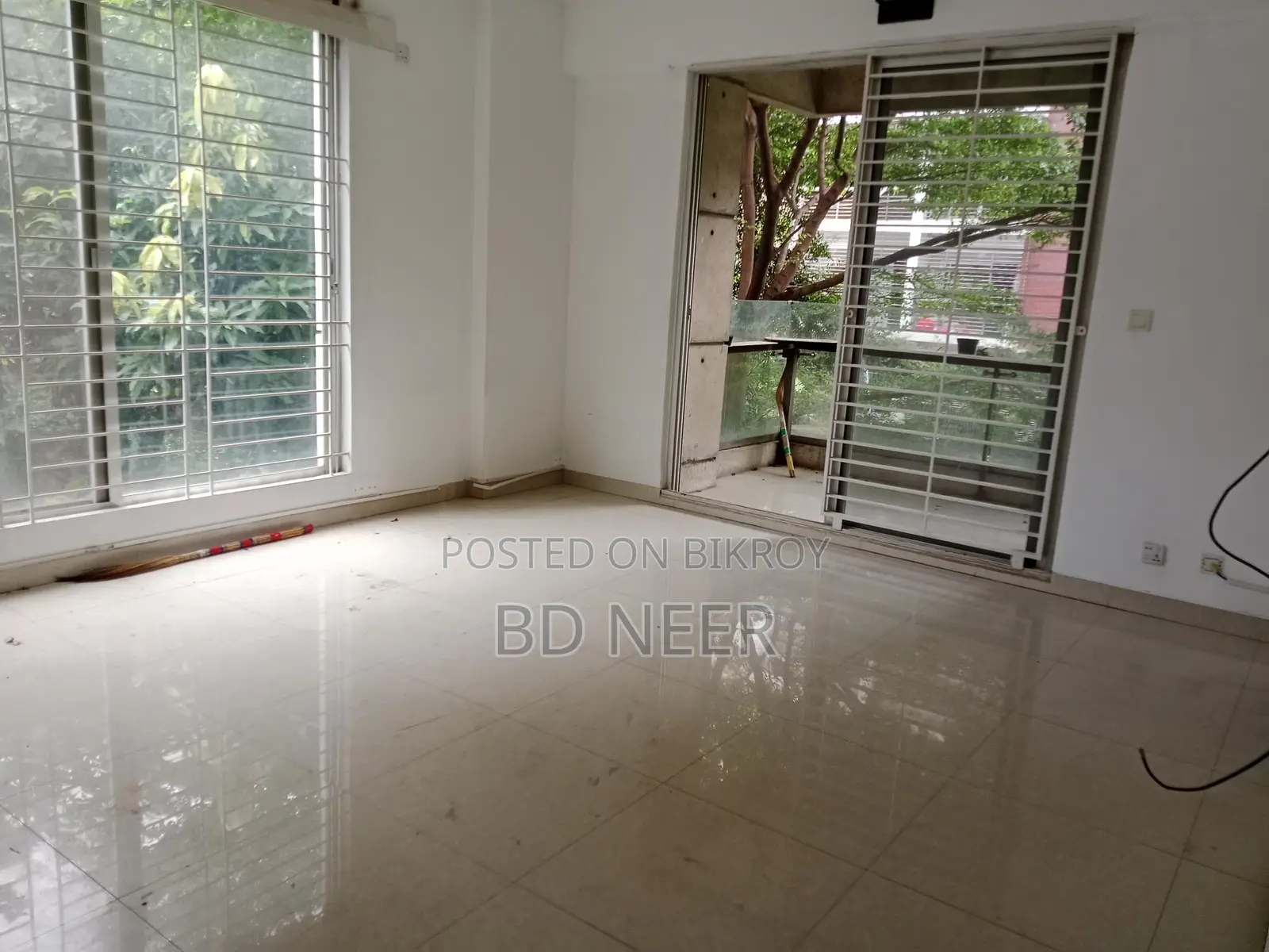 Luxurious 4200 sq ft 4-Bedroom Apartment with Gym for Rent in Gulshan 2
