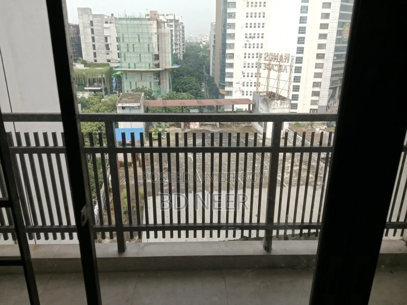 Luxurious 4200 sq ft 4-Bedroom Apartment with Gym for Rent in Gulshan 2