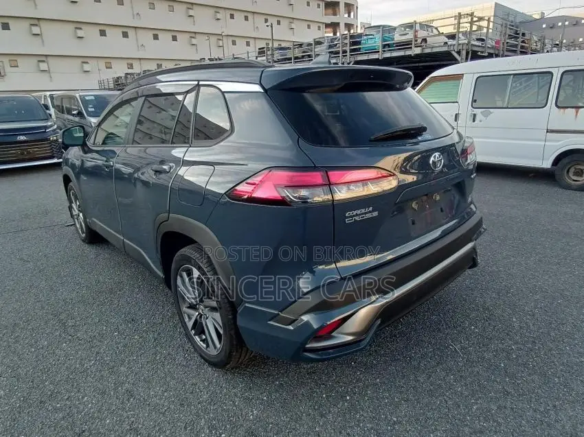 Toyota Corolla Cross Massive Grey 2025