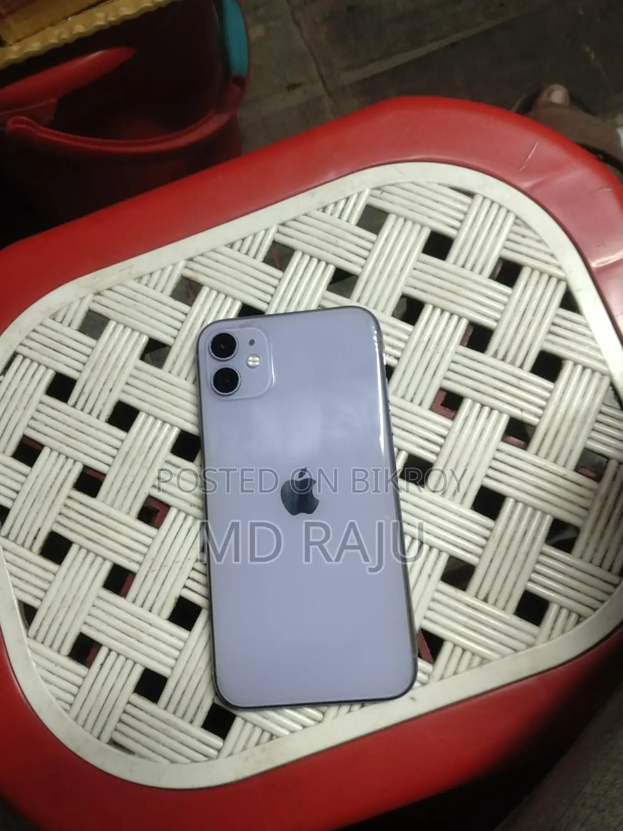 Apple iPhone 11 (Used)