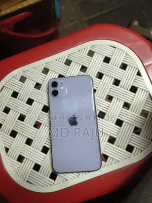 Apple iPhone 11 (Used)