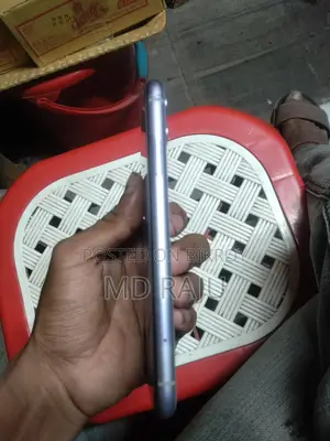 Apple iPhone 11 (Used)
