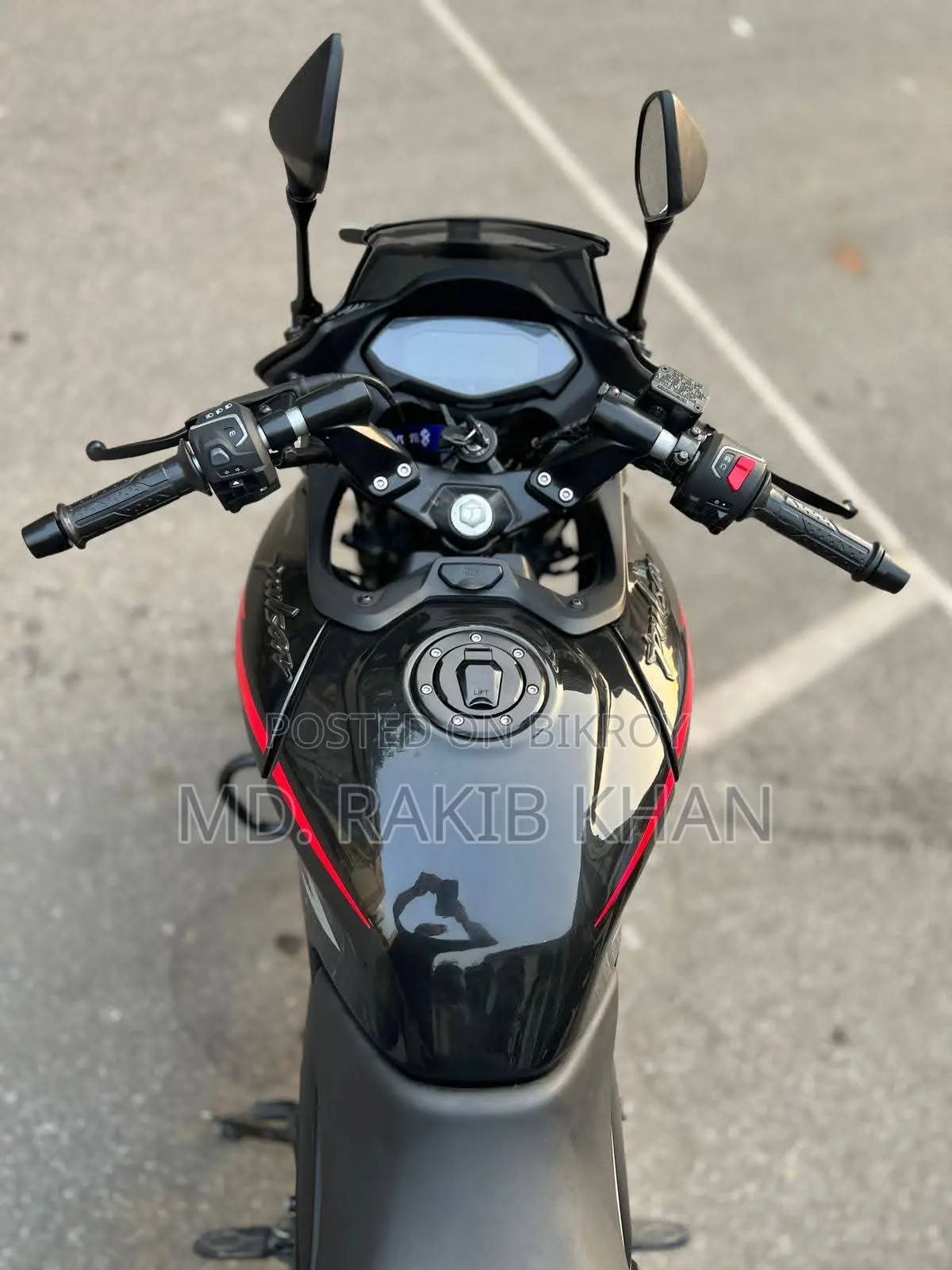 Bajaj Pulsar F250 2025 Black
