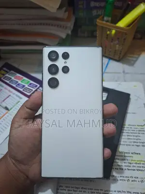 Samsung Galaxy S22 Ultra (Used)