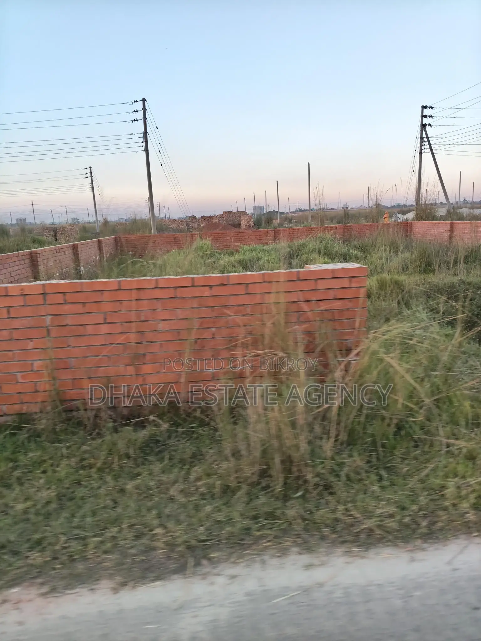 Urgent Block M, 4 Katha North Facing Plot for Sale