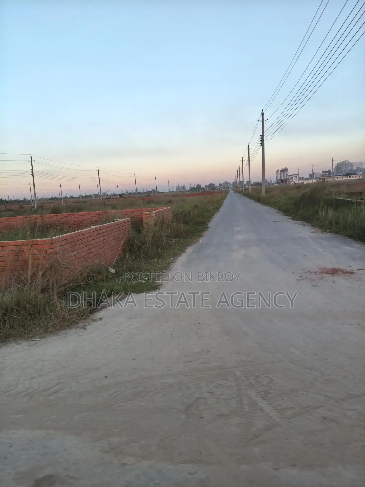 Urgent Block M, 4 Katha North Facing Plot for Sale