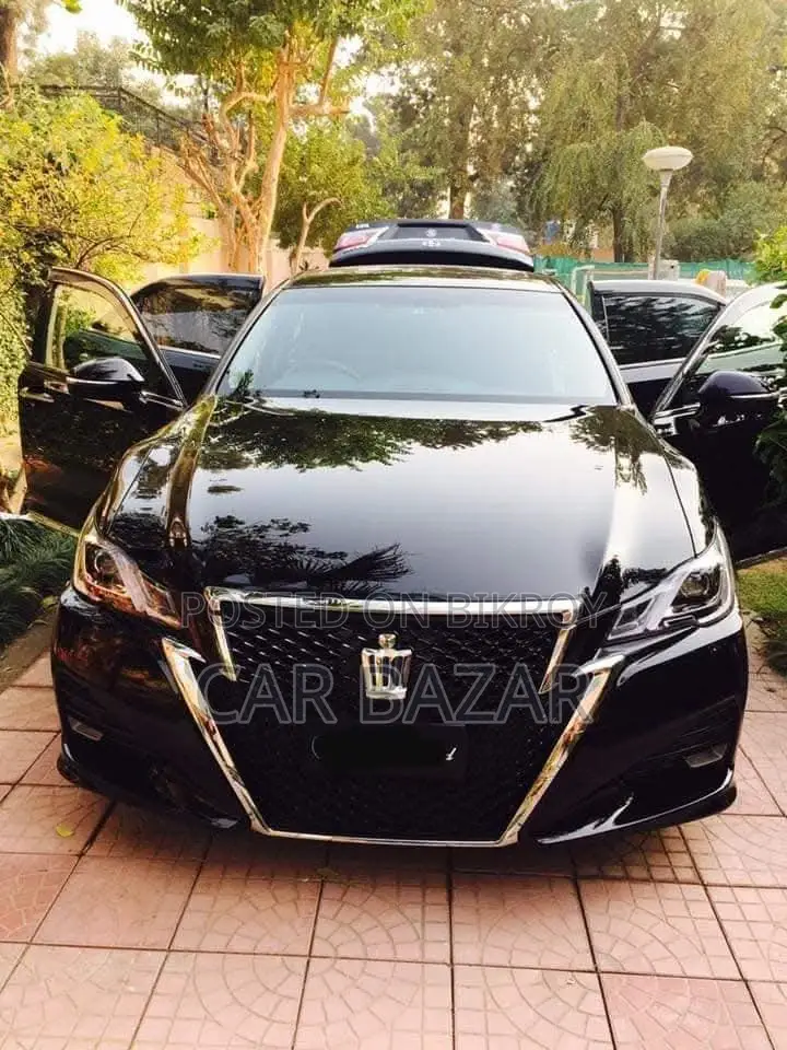 Toyota Crown ATHLATE S সানরুফ ২০১৭