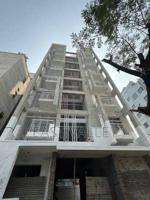 1500 Sqft Almost Ready Flat For Sale In Bashundhara R/A