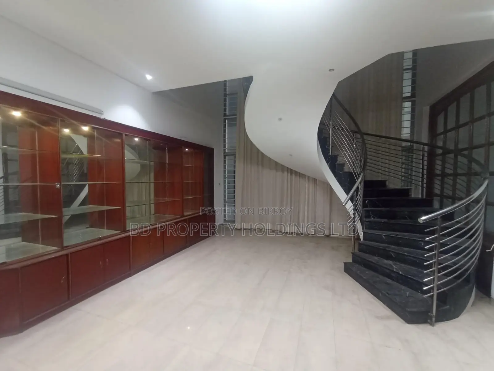 20-Bedroom House for Rent in Bashundhara
