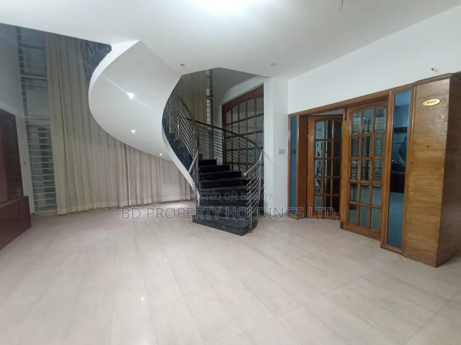 20-Bedroom House for Rent in Bashundhara