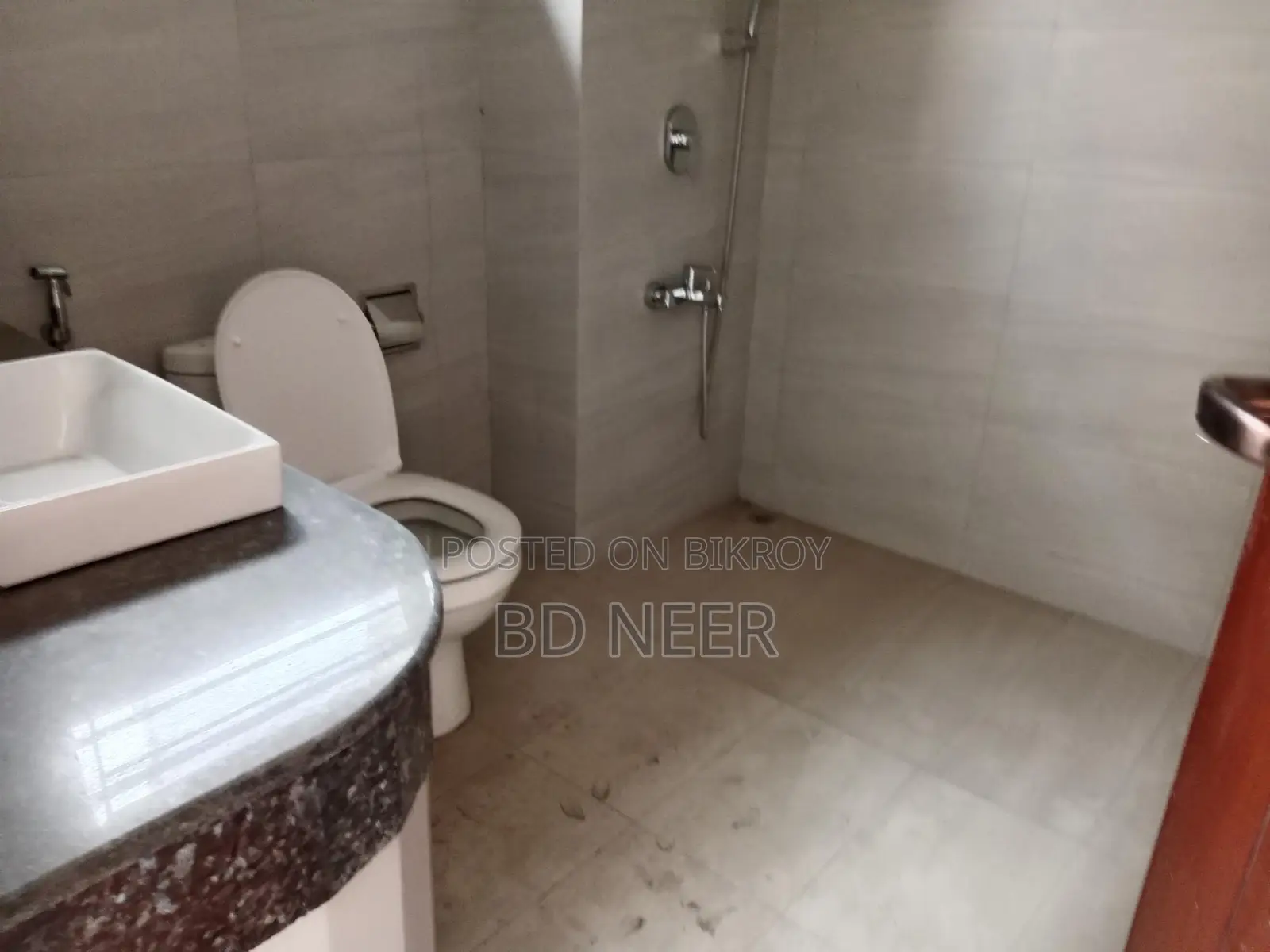 Beautiful Looking 2200 Sft 3 Bed Room Apt Rent In Gulshan