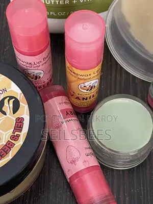 Beeswax Shea Butter Lip Balm