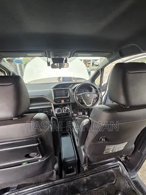 Toyota Noah 1.8 FWD Hybrid (7 Seater) 2018 Pearl