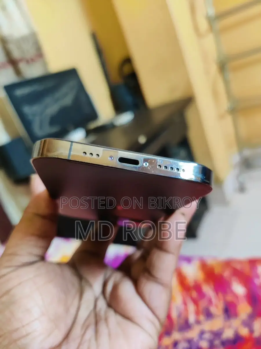 Apple iPhone 12 Pro 256 GB (Used)