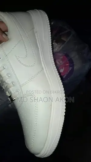 স্নিকার sell Sneaker