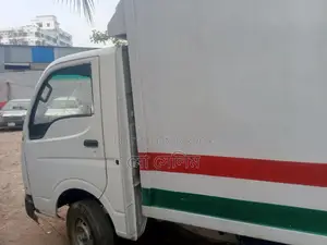 Tata Ex2 . 2012