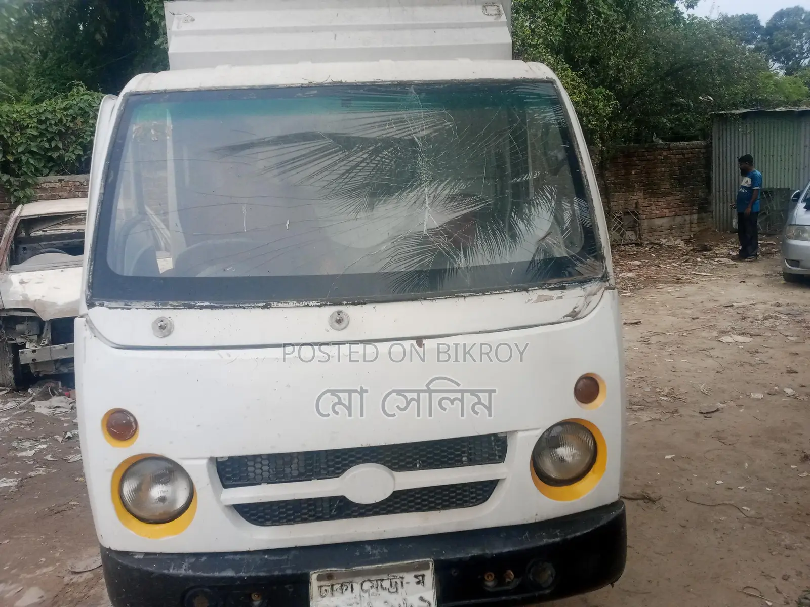 Tata Ex2 . 2012