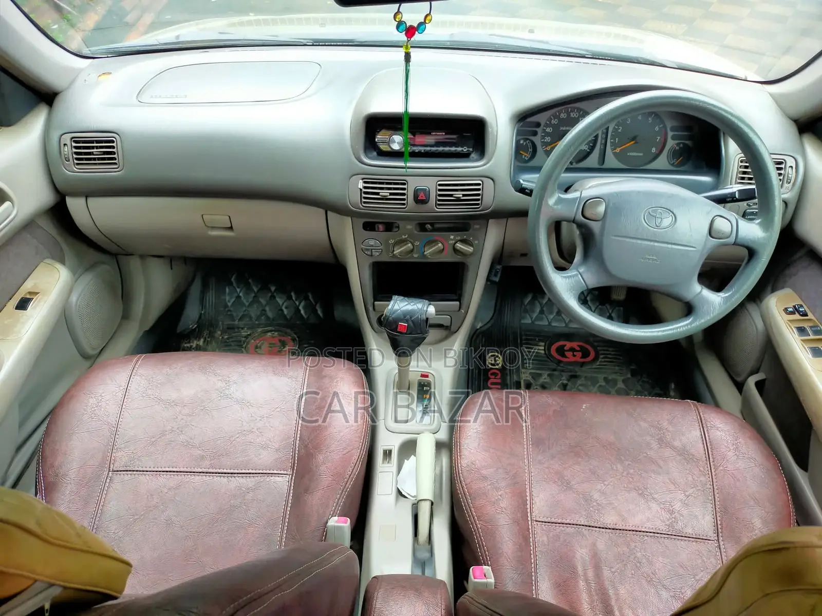 Toyota Corolla 110 XE SALOON 1998