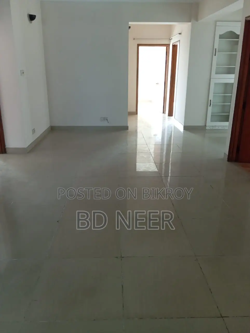 বনানীতে ৩ বেডরুমের খুব সুন্দর অ্যাপার্টমেন্ট ভাড়ার জন্য উপলব্ধ