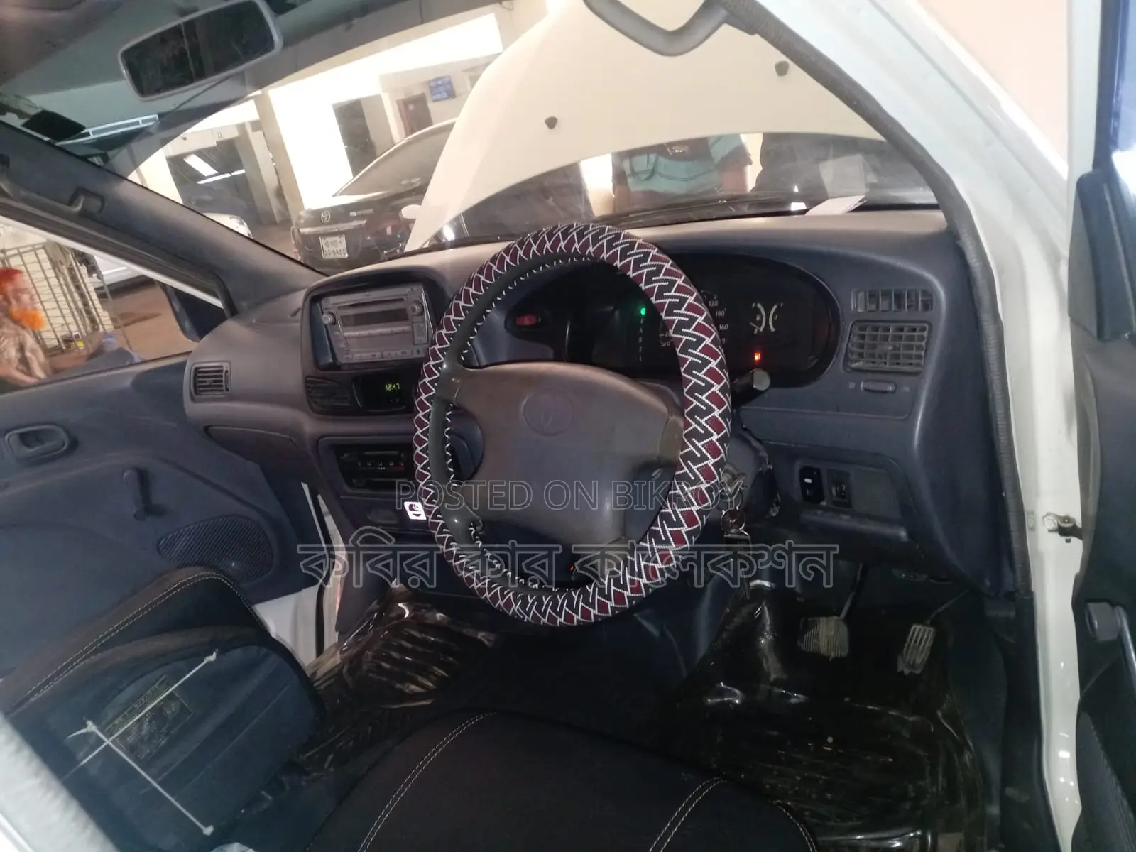 Toyota Noah kr42 2006