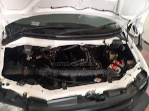 Toyota Noah kr42 2006