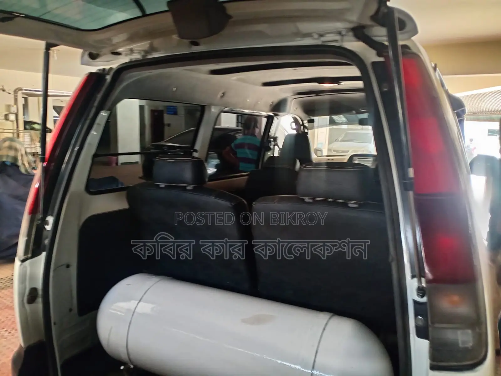 Toyota Noah kr42 2006