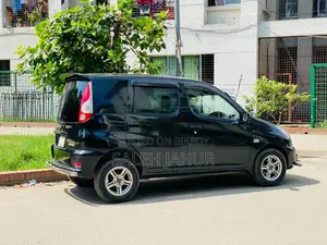 Toyota Funcargo 2000