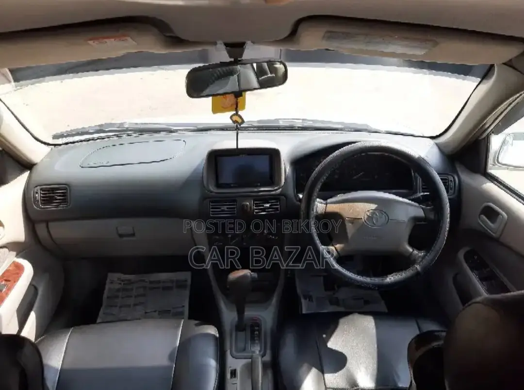 Toyota Corolla 110 XE SALOON 1998