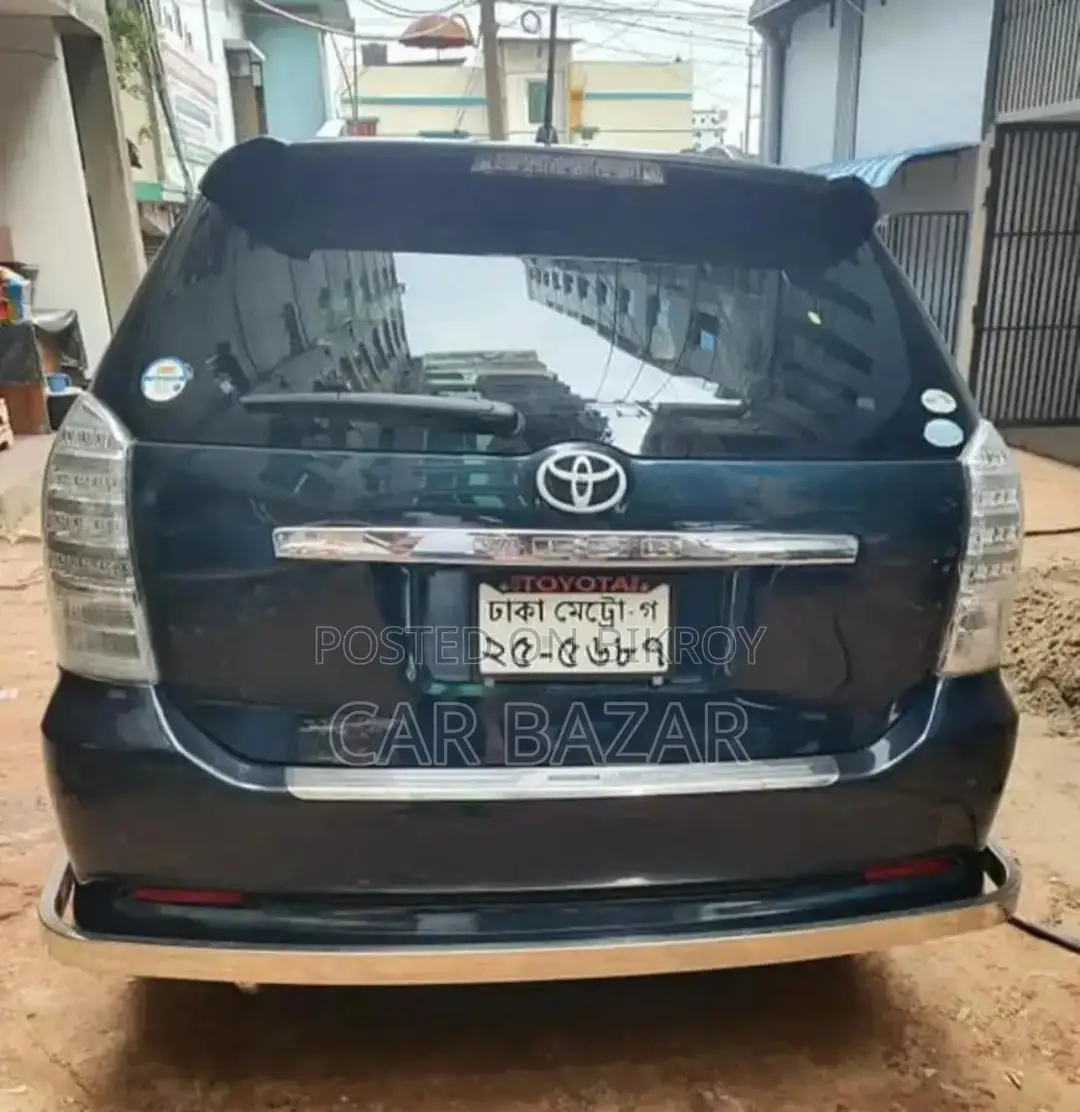 Toyota Wish G 7Seater 1.8L 2004