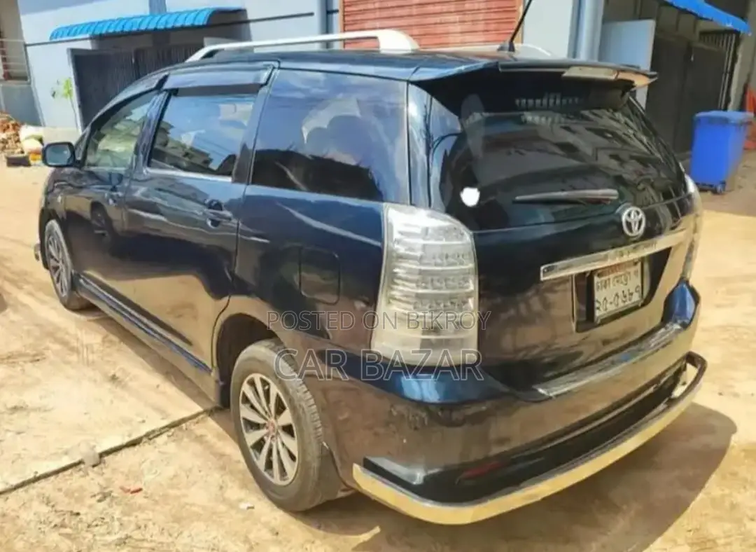 Toyota Wish G 7Seater 1.8L 2004